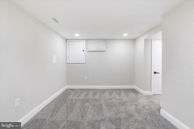 8121 HILLENDALE RD, Parkville, MD 21234