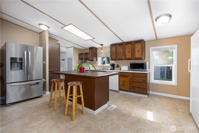 71 W Doggone Lane, Elma, WA 98541