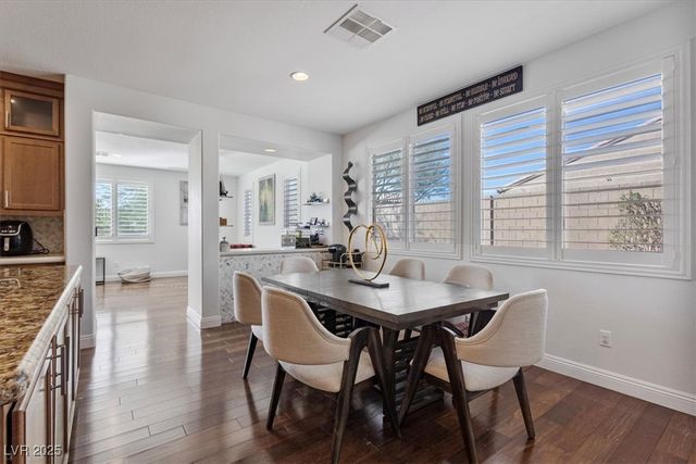 9763 Mountain Spruce Court, Las Vegas, NV 89178