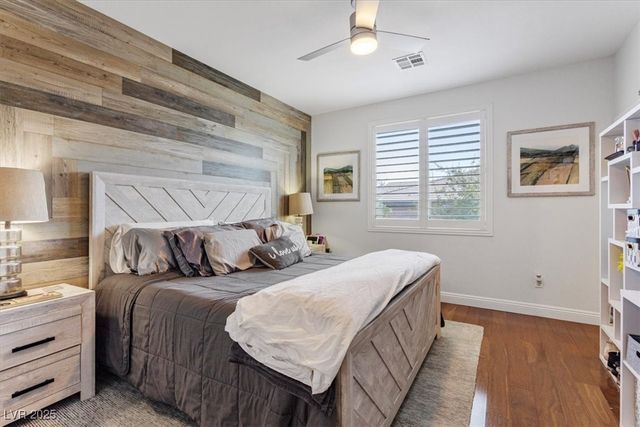 9763 Mountain Spruce Court, Las Vegas, NV 89178