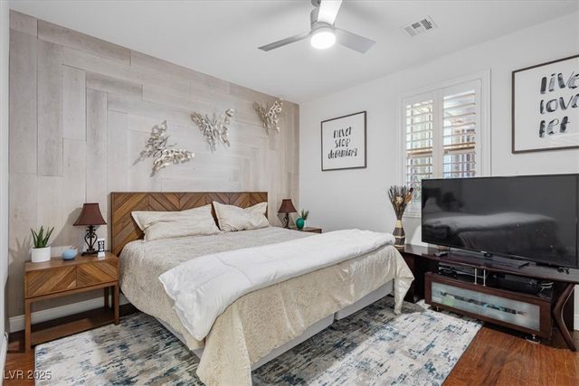 9763 Mountain Spruce Court, Las Vegas, NV 89178