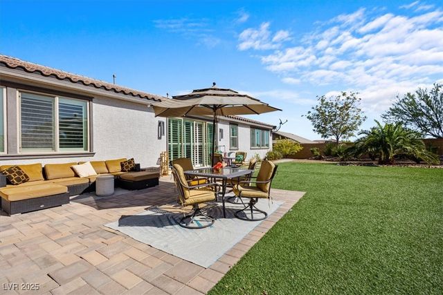 9763 Mountain Spruce Court, Las Vegas, NV 89178