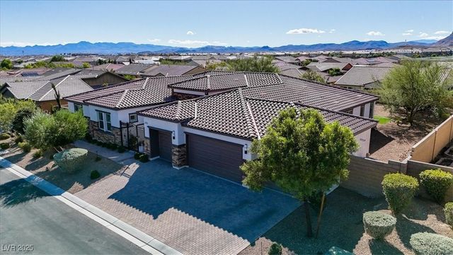 9763 Mountain Spruce Court, Las Vegas, NV 89178