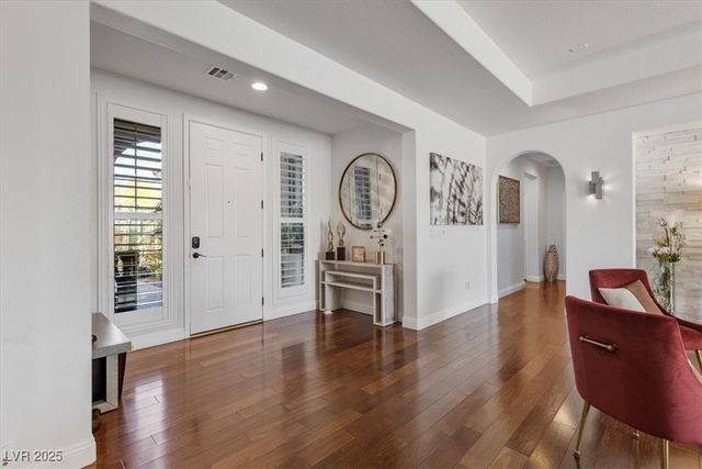 9763 Mountain Spruce Court, Las Vegas, NV 89178