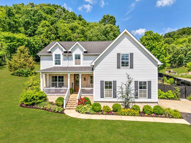 1779 Cayce Springs Rd, Thompsons Station, TN 37179