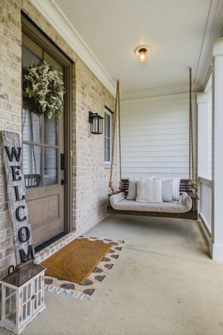 1779 Cayce Springs Rd, Thompsons Station, TN 37179