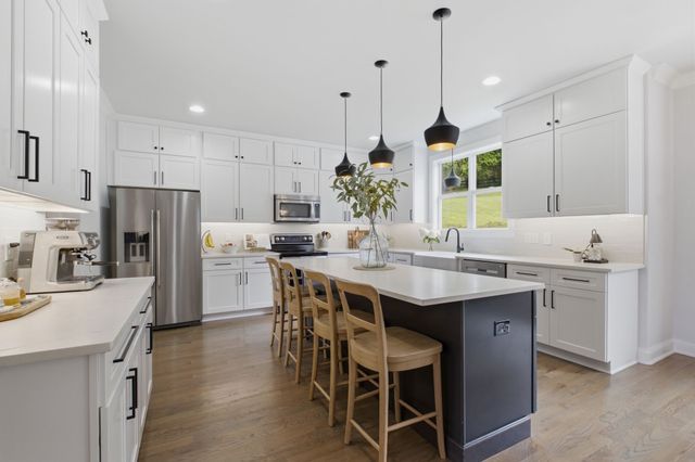1779 Cayce Springs Rd, Thompsons Station, TN 37179