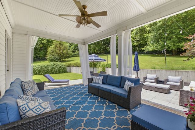 1779 Cayce Springs Rd, Thompsons Station, TN 37179