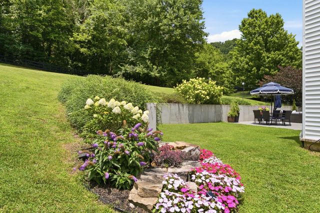 1779 Cayce Springs Rd, Thompsons Station, TN 37179