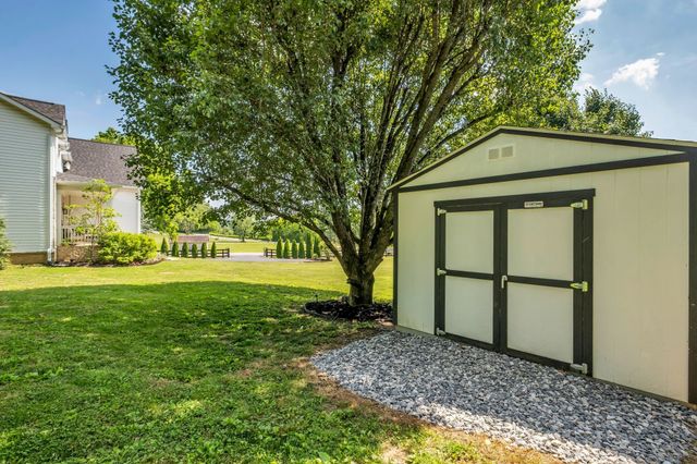 1779 Cayce Springs Rd, Thompsons Station, TN 37179