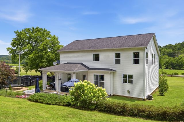 1779 Cayce Springs Rd, Thompsons Station, TN 37179