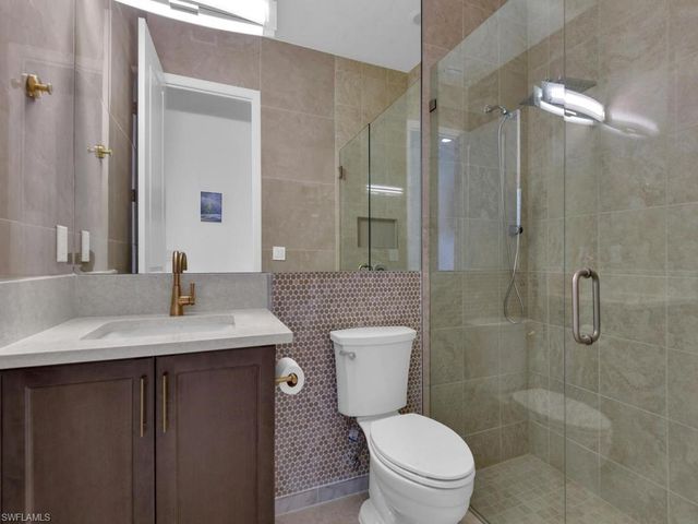 20318 Fair Oak LN, Estero, FL 33928