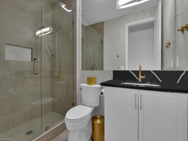 20318 Fair Oak LN, Estero, FL 33928