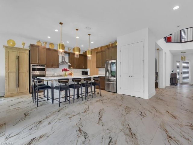 20318 Fair Oak LN, Estero, FL 33928
