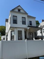 50 9th Avenue, Newark, NJ 07107