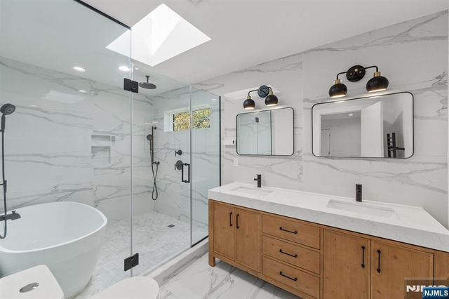 10 Sunset Road, Demarest, NJ 07627