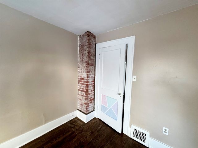 2810 PERRY Street, Erie, PA 16504