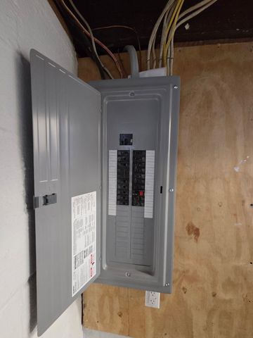 2810 PERRY Street, Erie, PA 16504