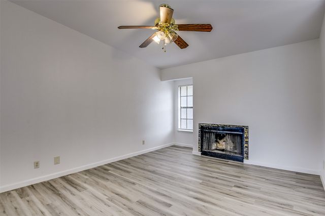 4748 Old Bent Tree Lane 806, Dallas, TX 75287