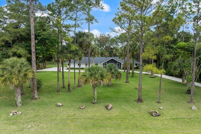 14756 Stirrup Lane, Wellington, FL 33414