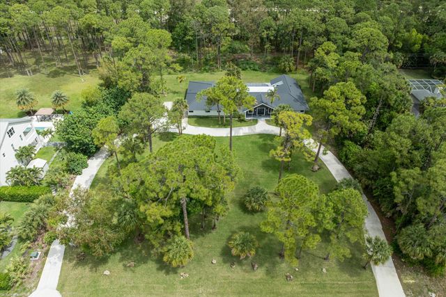 14756 Stirrup Lane, Wellington, FL 33414