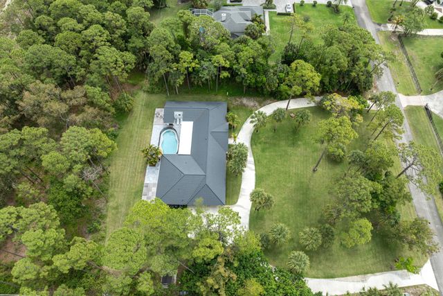 14756 Stirrup Lane, Wellington, FL 33414