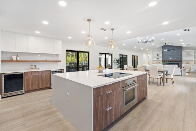 14756 Stirrup Lane, Wellington, FL 33414