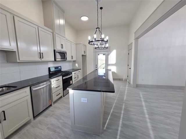 11600 NW 103rd Street, Yukon, OK 73099