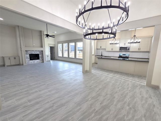 11600 NW 103rd Street, Yukon, OK 73099