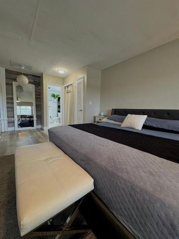 1530 NE 191st St 241, Miami, FL 33179