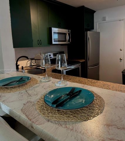 1530 NE 191st St 241, Miami, FL 33179