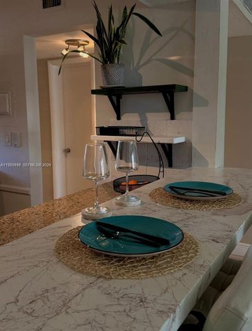 1530 NE 191st St 241, Miami, FL 33179