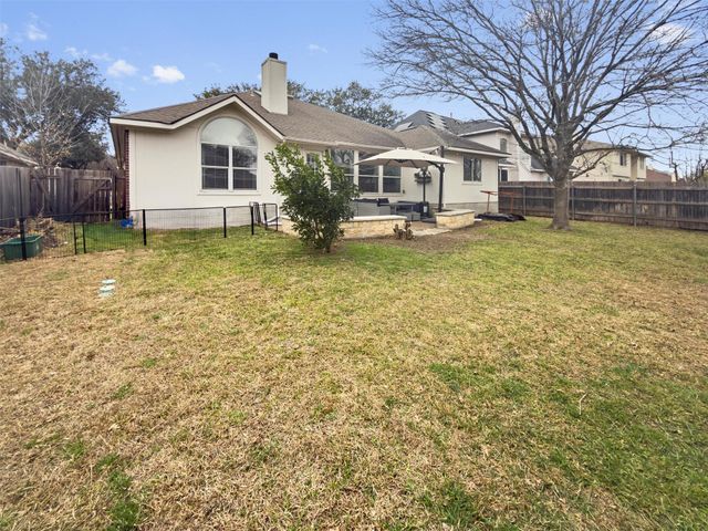 813 Indian Run DR, Pflugerville, TX 78660