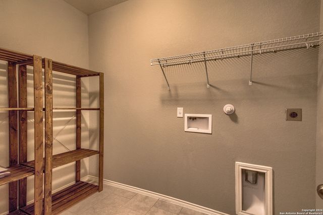 10606 Century Farm, Converse, TX 78109