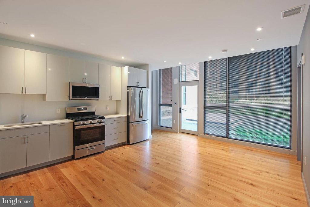 Image 42 of property listing at 444-448 K ST NW, Washington, DC 20001