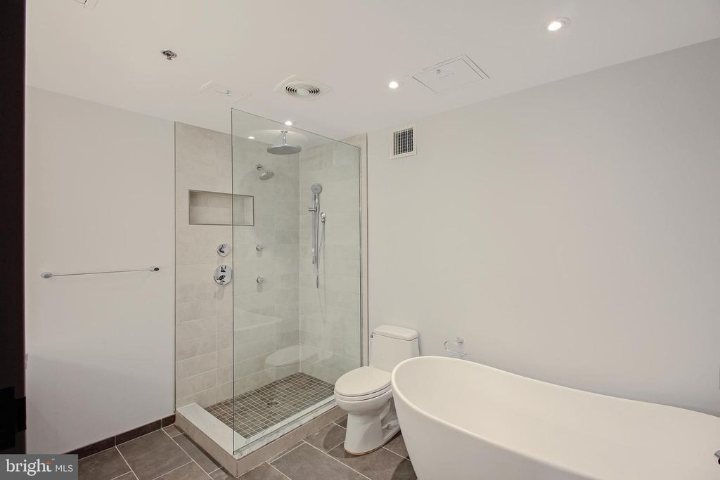 Image 62 of property listing at 444-448 K ST NW, Washington, DC 20001