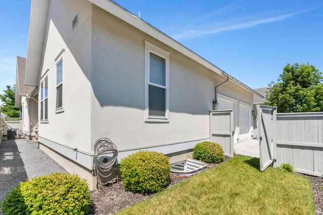 10601 S WISTFUL WAY, South Jordan, UT 84009
