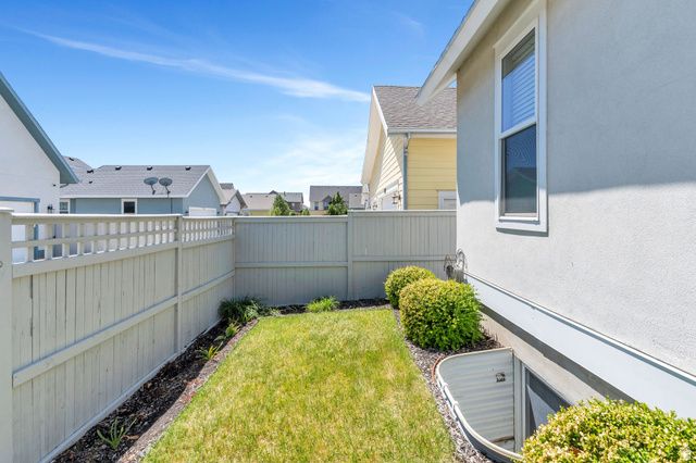 10601 S WISTFUL WAY, South Jordan, UT 84009