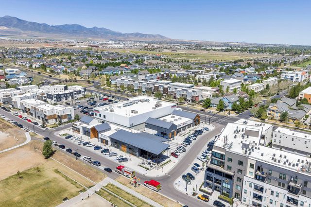 10601 S WISTFUL WAY, South Jordan, UT 84009