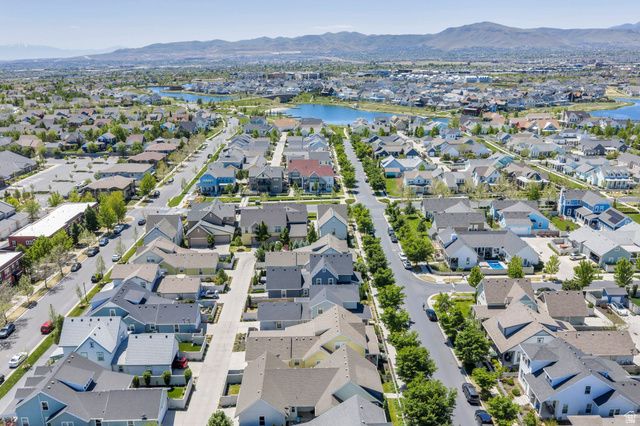 10601 S WISTFUL WAY, South Jordan, UT 84009