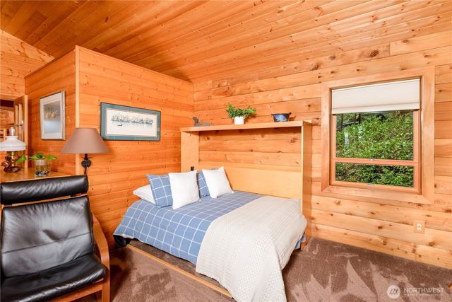 214 Cougar Crest Road, Sequim, WA 98382