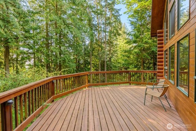 214 Cougar Crest Road, Sequim, WA 98382
