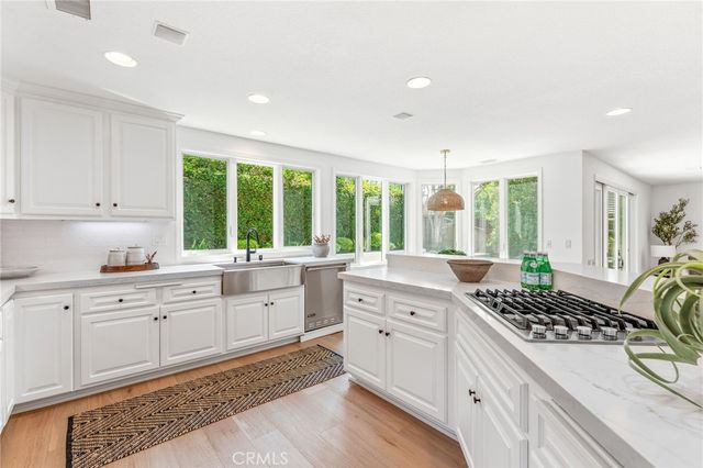 1827 Port Westbourne Place, Newport Beach, CA 92660