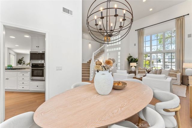1827 Port Westbourne Place, Newport Beach, CA 92660
