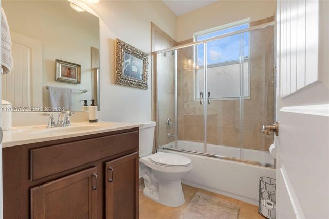 25180 SW 119th Ave, Homestead, FL 33032