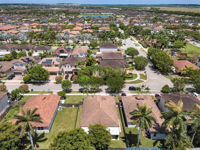 25180 SW 119th Ave, Homestead, FL 33032