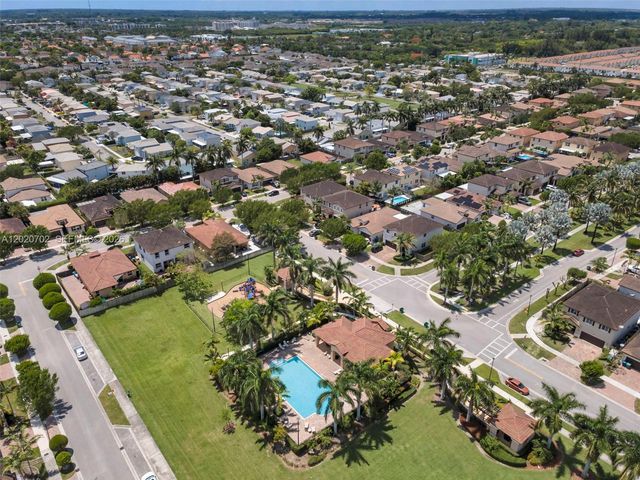 25180 SW 119th Ave, Homestead, FL 33032
