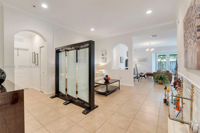 25180 SW 119th Ave, Homestead, FL 33032