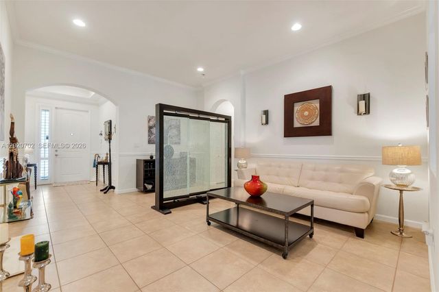25180 SW 119th Ave, Homestead, FL 33032