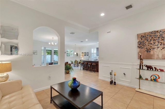 25180 SW 119th Ave, Homestead, FL 33032